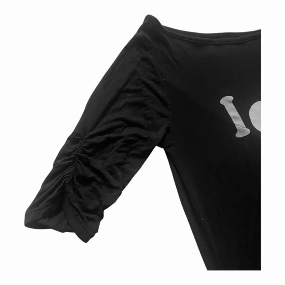 Vintage casual black top shirt L scooped neck line 3/4 ruched sleeve/hem graphic - Picture 9 of 12